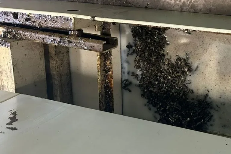 Maschinenbereich vor der Reinigung